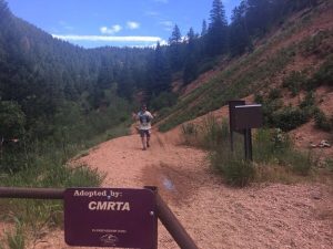 Rudy coming into the first aid station area during the Pikes Peak Ultra